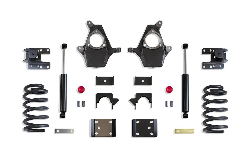 4"/6" LOWERING KIT (SPINDLES, COILS, SINGLE CAB, CAST STEEL ARMS) by MaxTrac