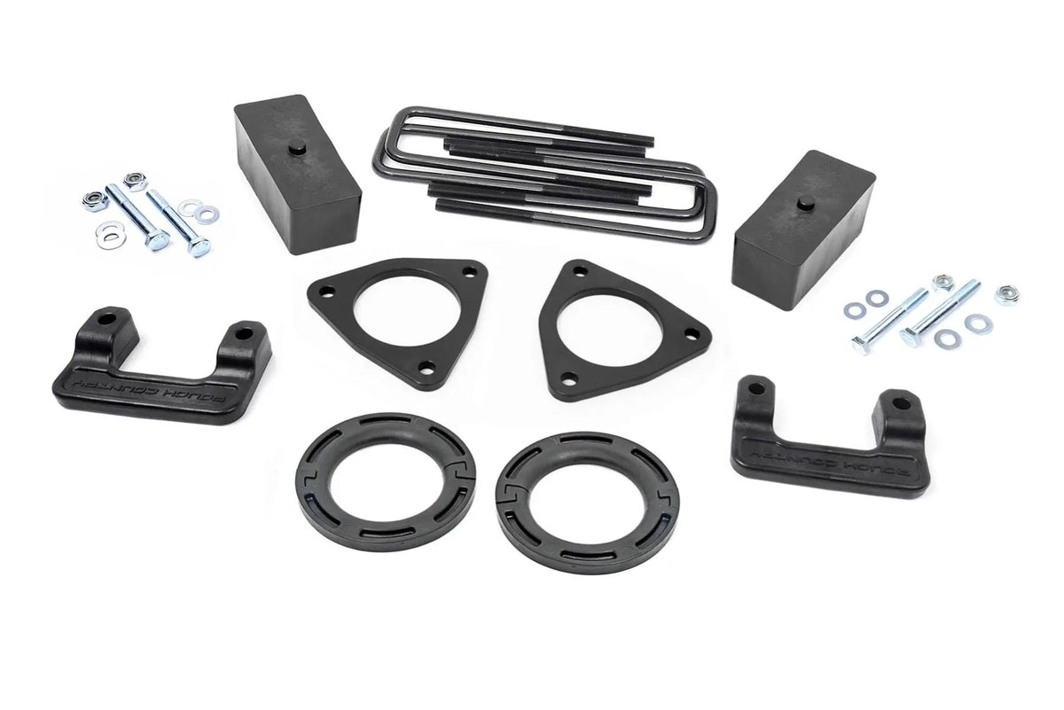 2.5 Inch Leveling Kit | Stamped Steel | Chevy/GMC Sierra 1500 (16-18)/Silverado 1500 (07-18) by Rough Country