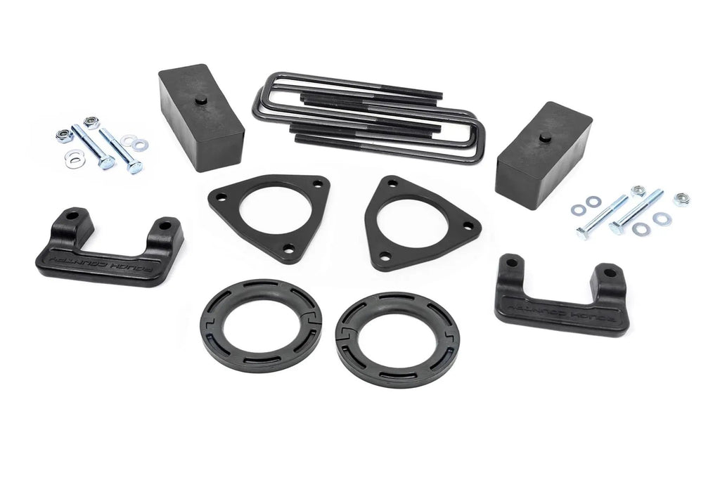 2.5 Inch Leveling Kit | Stamped Steel | Chevy/GMC Sierra 1500 (16-18)/Silverado 1500 (07-18) by Rough Country