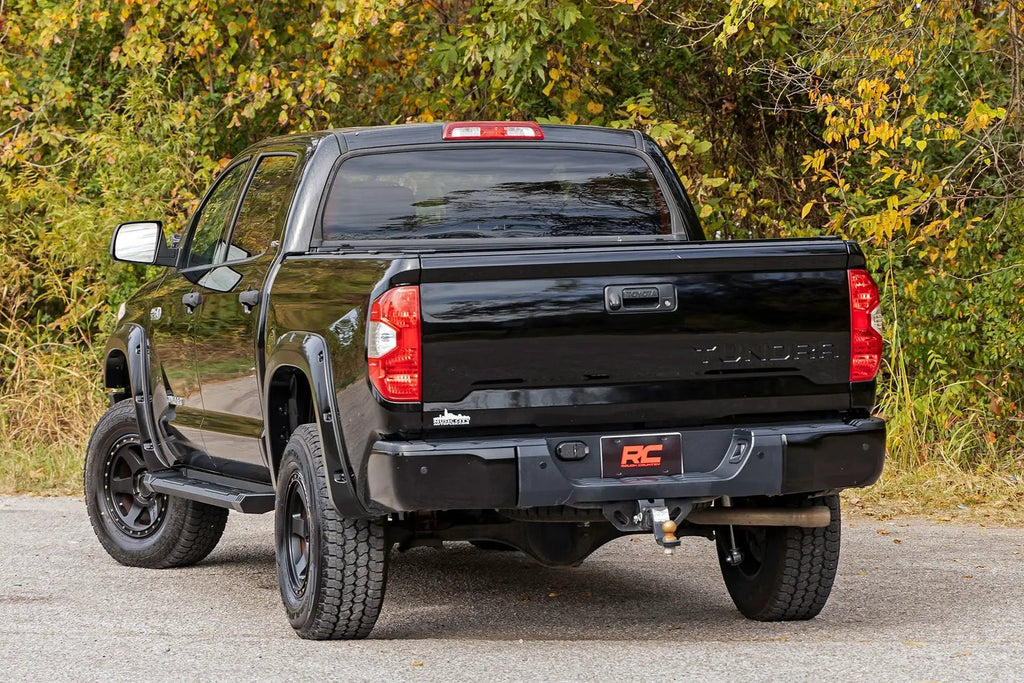 HD2 Aluminum Running Boards | Crewmax Cab | Toyota Tundra 2WD/4WD (2007-2021) by Rough Country