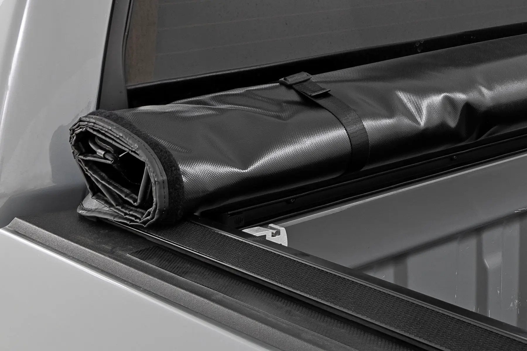 Soft Roll Up Bed Cover | 5'7" Bed | Toyota Tundra 2WD/4WD (2007-2021) by Rough Country