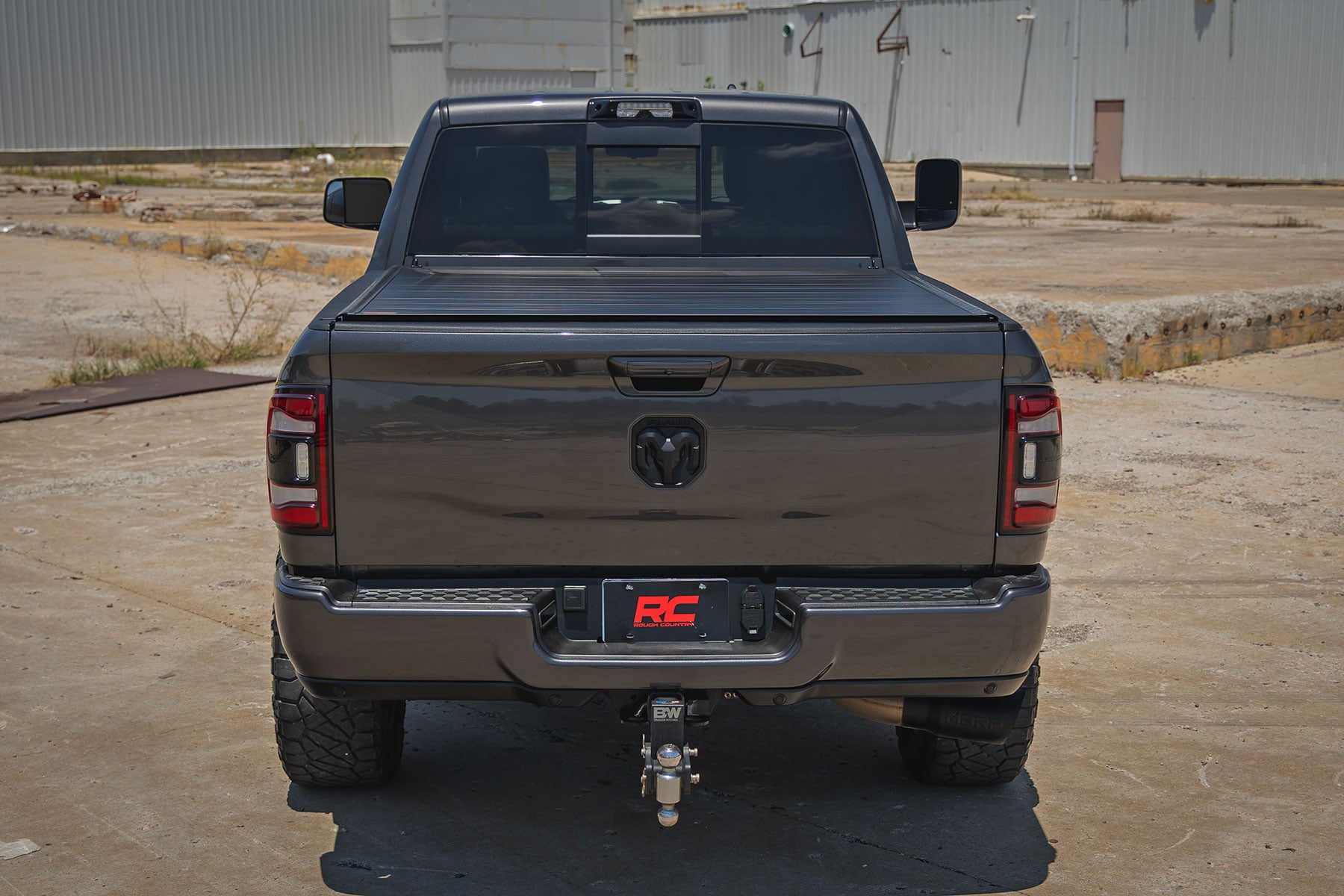 Hard Roll Up Bed Cover | 6'4" Bed | Ram 1500 (09-18)/2500 (09-26) by Rough Country