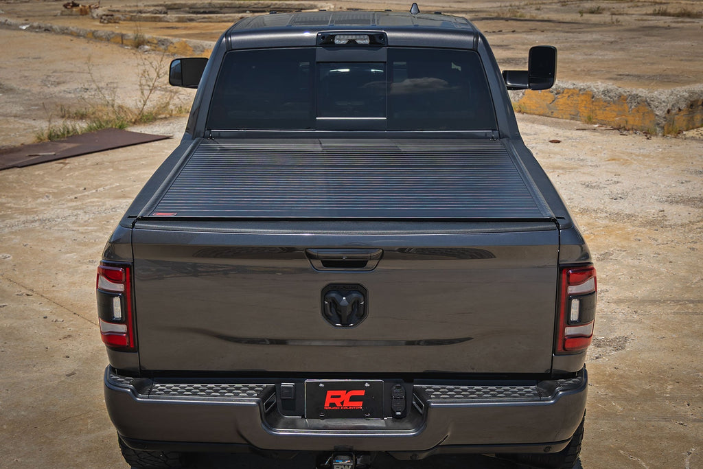 Hard Roll Up Bed Cover | 6'4" Bed | Ram 1500 (09-18)/2500 (09-26) by Rough Country