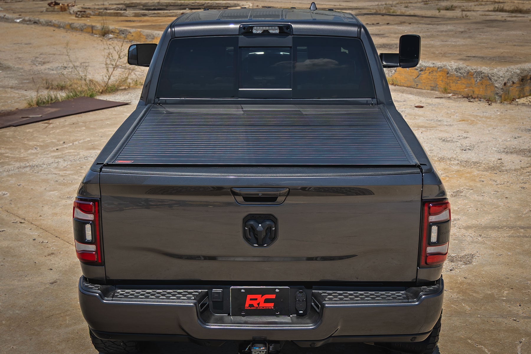 Hard Roll Up Bed Cover | 6'4" Bed | Ram 1500 (09-18)/2500 (09-26) by Rough Country