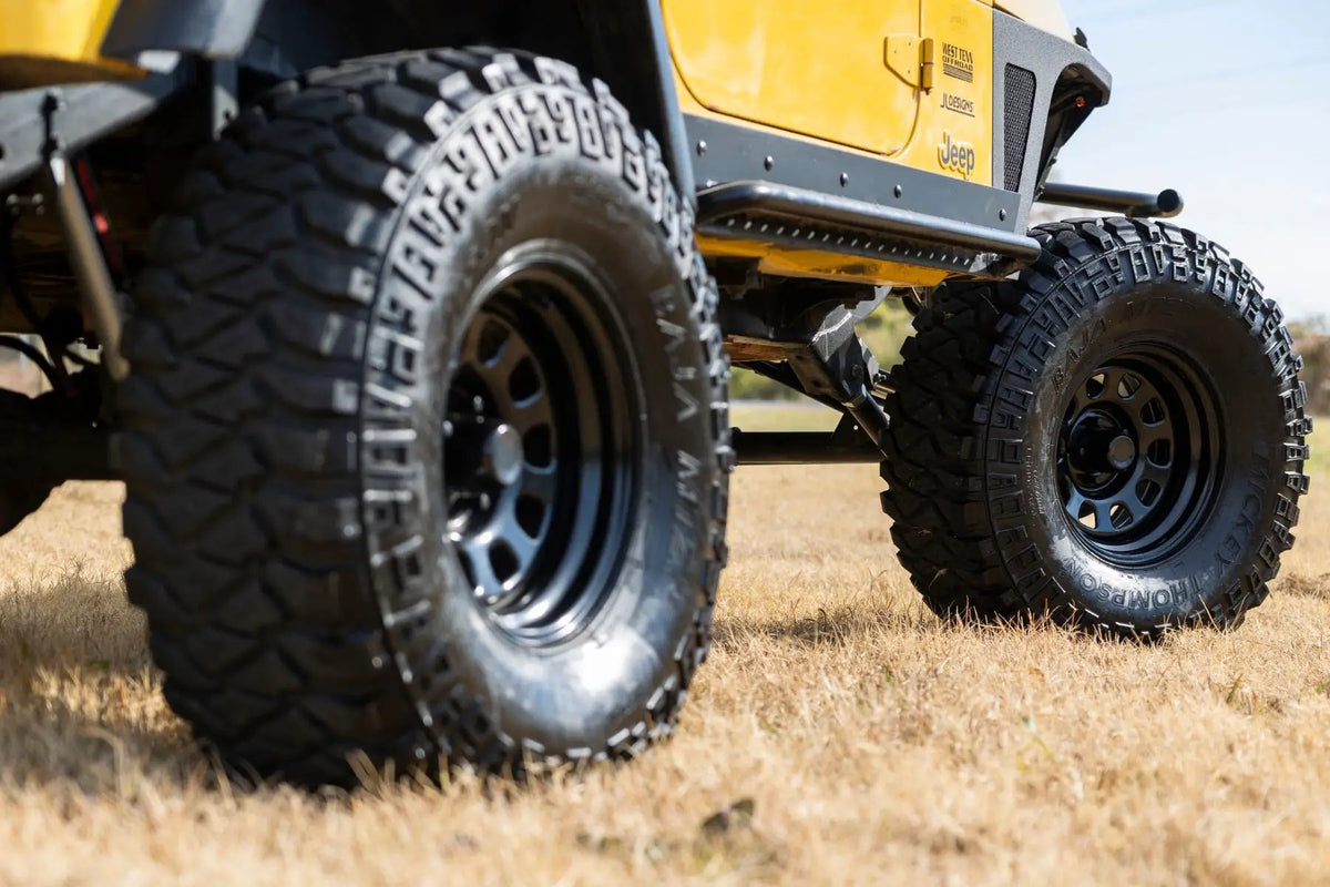 Steel Wheel | Black | 15x8 | 5x5.5 | 4.25 Bore | -19mm by Rough Country