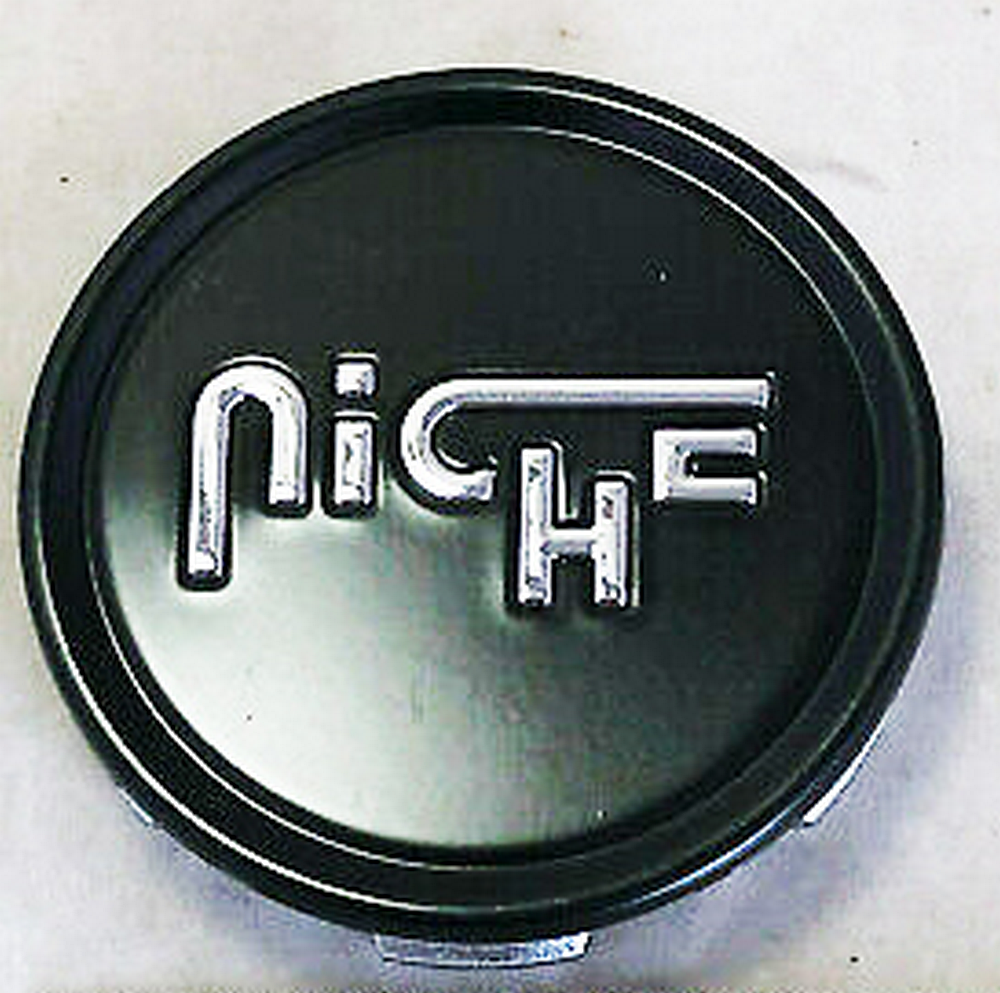 NICHE 2.70" FLAT CAP-FLT BLK SILVER LOGO by NICHE
