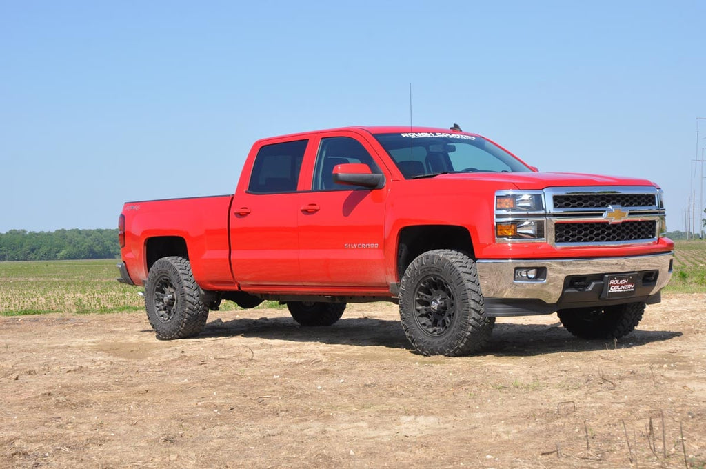 2.5 Inch Leveling Kit | Stamped Steel | Chevy/GMC Sierra 1500 (16-18)/Silverado 1500 (07-18) by Rough Country