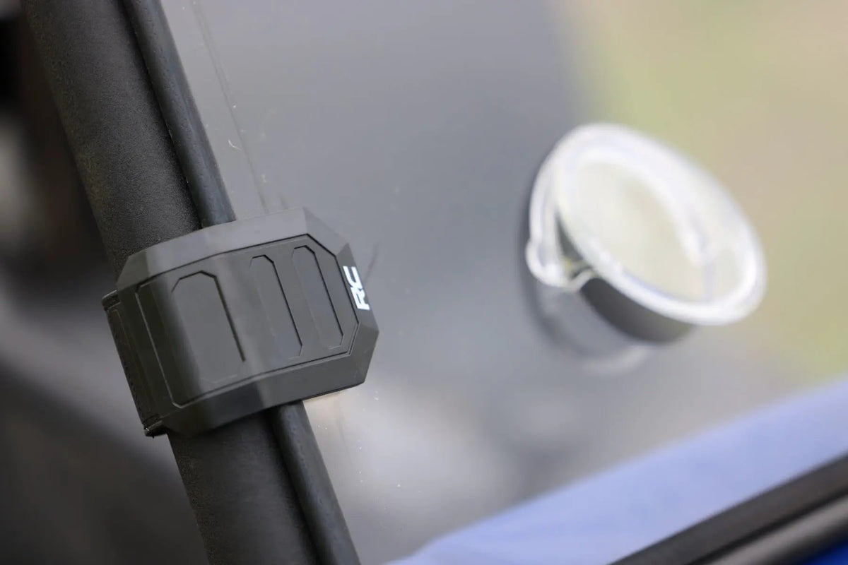 Vented Full Windshield | Scratch Resistant | Yamaha Rhino 450/Rhino 700 by Rough Country