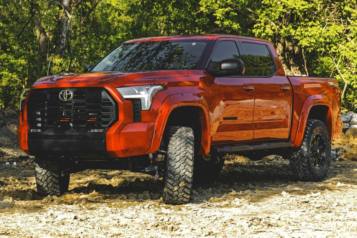 Oval Nerf Steps | Crew Cab | Black | Toyota Tundra 2WD/4WD (2022-2026) by Rough Country