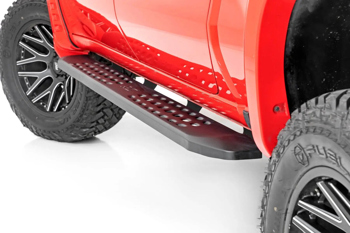 RPT2 Running Boards | Crew Cab | Black | Chevy/GMC 1500/2500HD/3500HD (19-26) by Rough Country