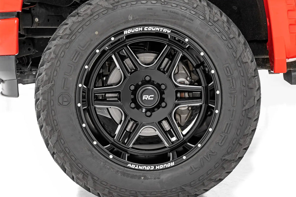 Rough Country 92 Series Wheel | Machined One-Piece | Gloss Black | 18x9 | 6x5.5 | +18mm by Rough Country