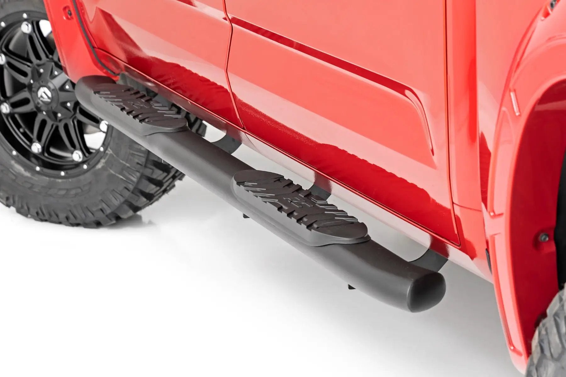 Oval Nerf Steps | Crew Cab | Black | Toyota Tundra 2WD/4WD (2022-2026) by Rough Country