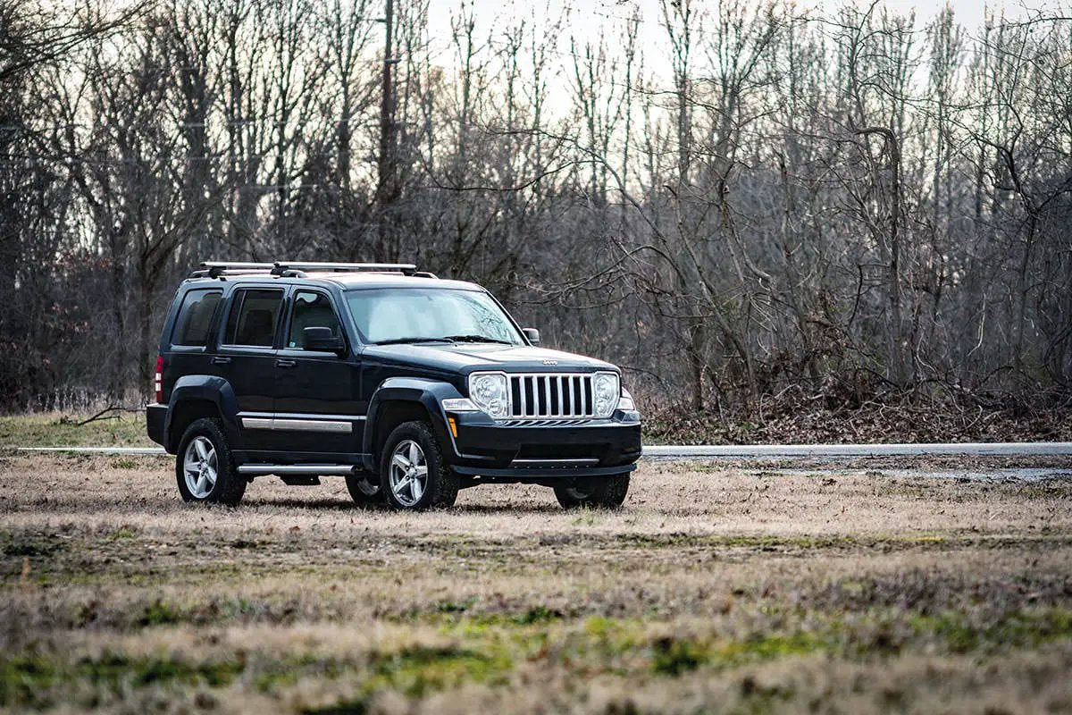 2.5 Inch Lift Kit | Jeep Liberty KK 4WD (2008-2012) by Rough Country