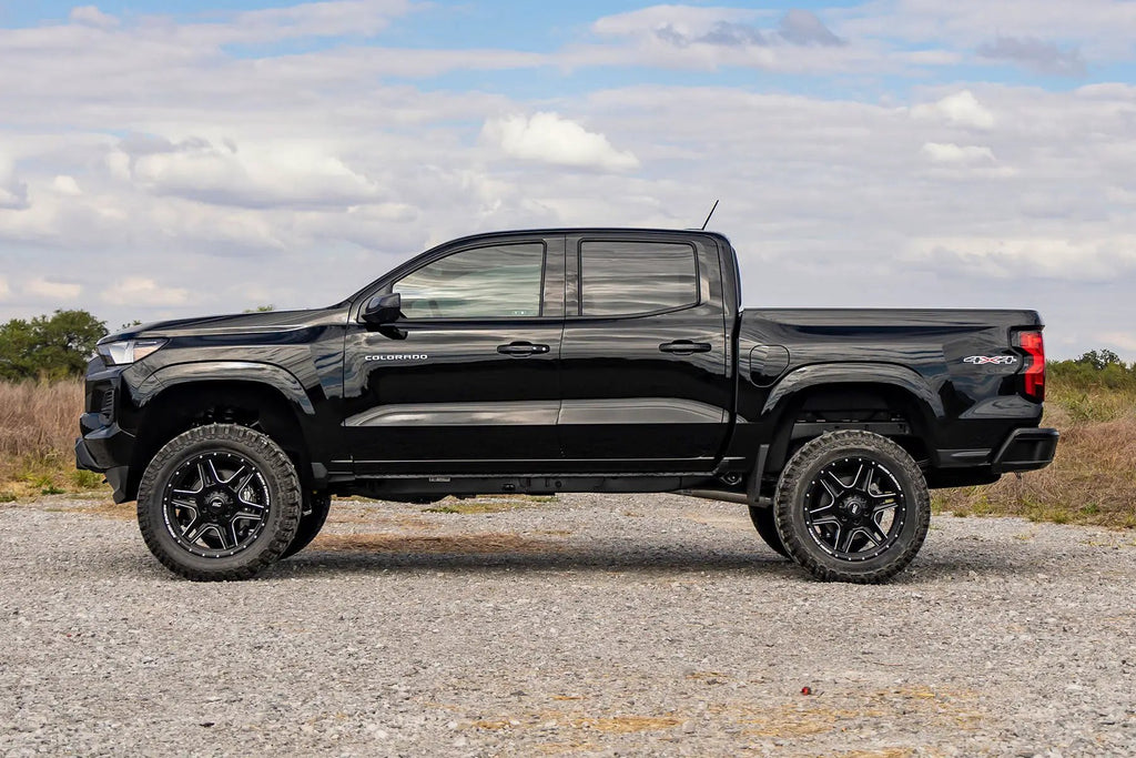 4 Inch Lift Kit | N3 Shocks | Chevy/GMC Canyon/Colorado 4WD (2023-2026) by Rough Country