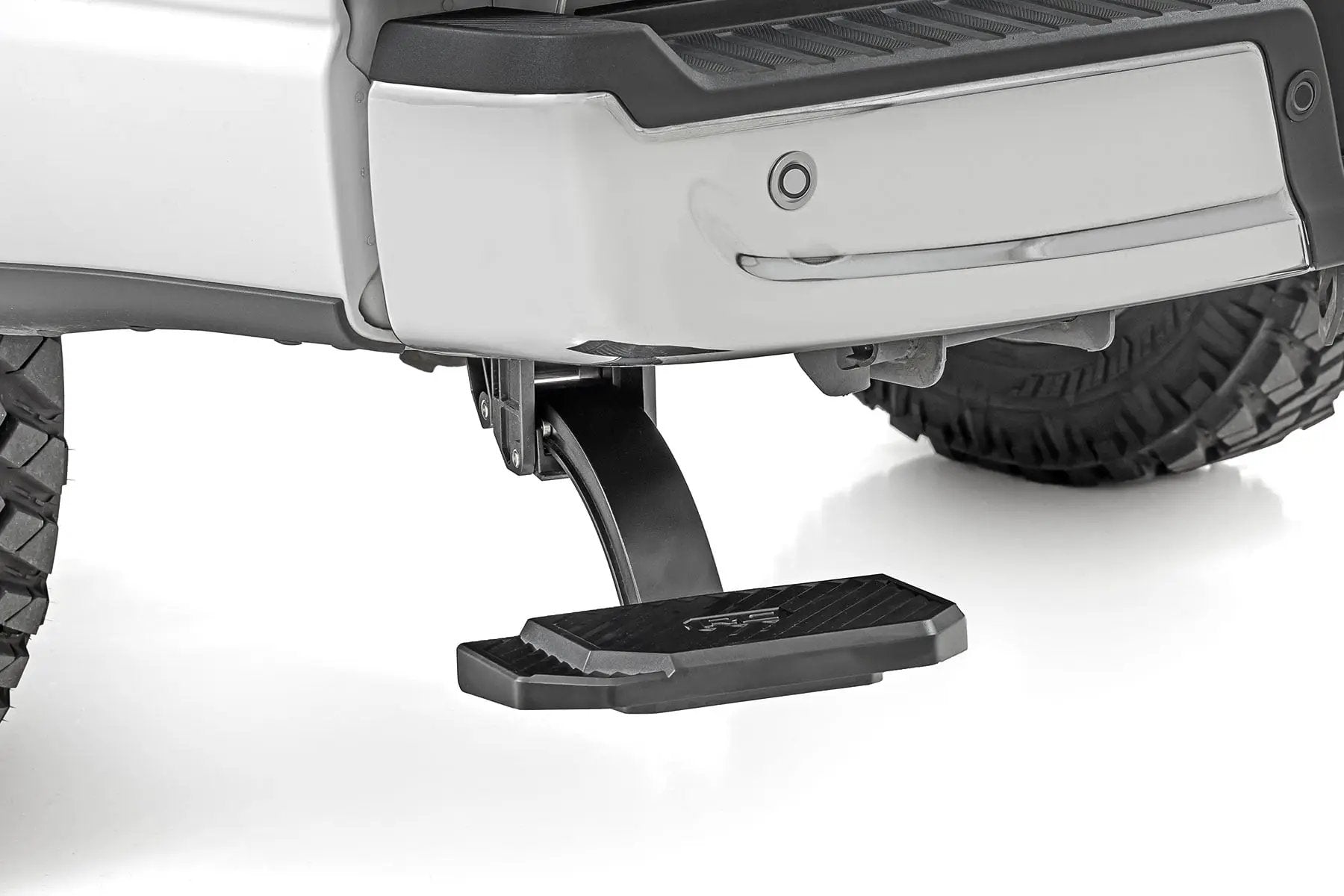 Retractable Bed Step | Manual Pull | Ford F-150 (21-26)/F-150 Lightning (22-26) by Rough Country
