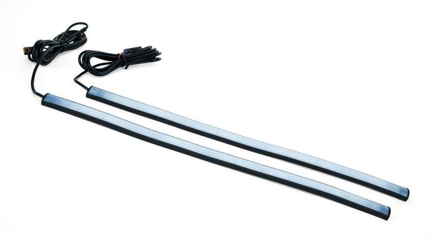Towtal View LaneGuard offers Blind Spot Detection & Lane Change Assist. by Air Lift