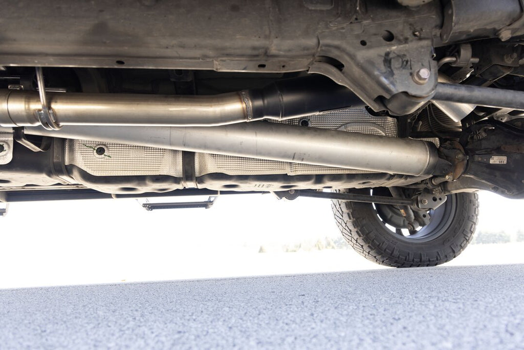 Flowmaster Outlaw Extreme Cat-Back Exhaust System by Flowmaster