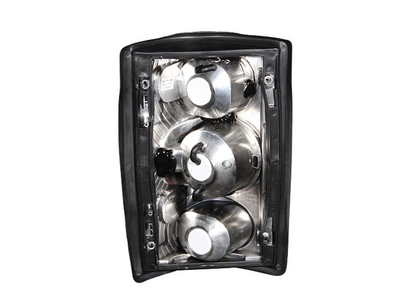 Tail Light Assembly by ANZO USA