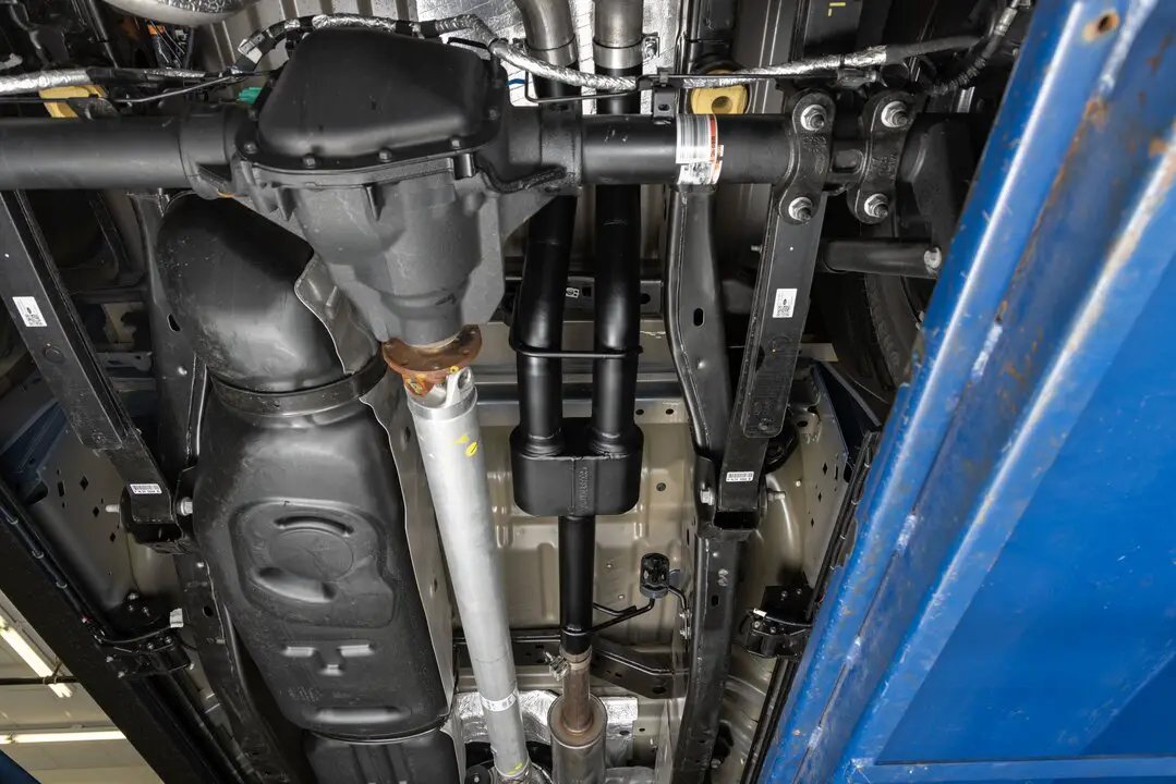 Flowmaster Outlaw Direct Fit Muffler by Flowmaster