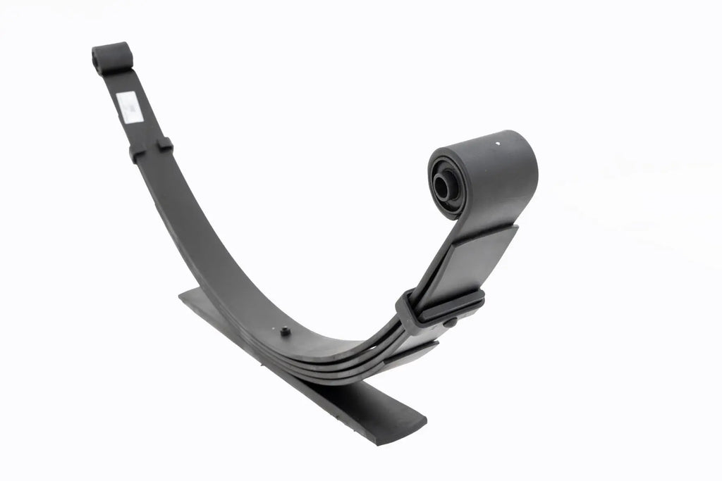 Rear Leaf Springs | 6" Lift | Pair | Ford F-250/F-350 Super Duty 4WD (99-07) by Rough Country