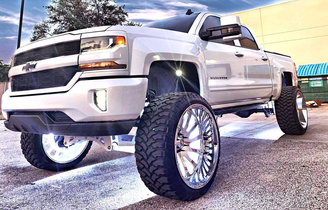 ORACLE Lighting LED Illuminated Wheel Rings - White by Oracle Lighting