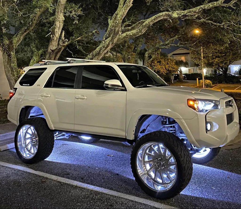 ORACLE Lighting LED Illuminated Wheel Rings - Double LED - White by Oracle Lighting
