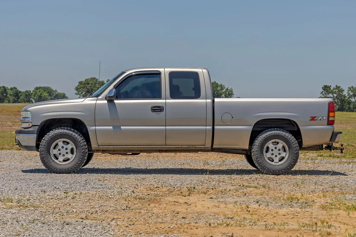 Rear Wheel Well Liners | Chevy/GMC 1500 2WD/4WD (99-06 & Classic) by Rough Country