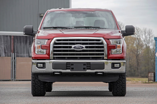 2 Inch Lift Kit | M1 Struts/M1 | Ford F-150 4WD (2014-2020) by Rough Country