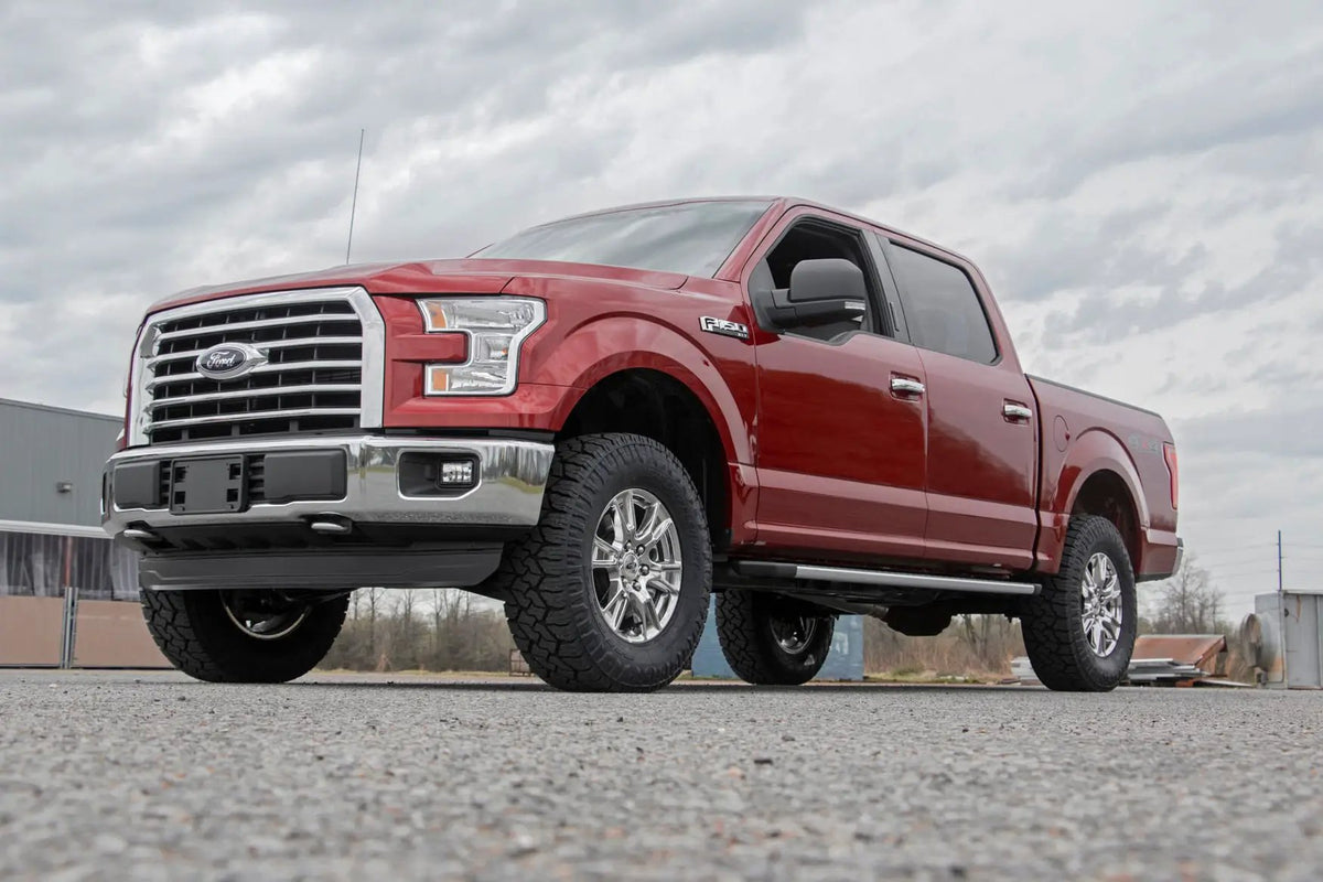 2 Inch Lift Kit | M1 Struts/M1 | Ford F-150 4WD (2014-2020) by Rough Country