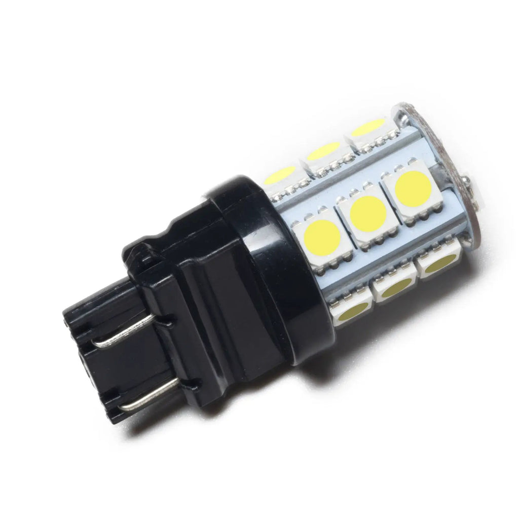 ORACLE Lighting 3157 18 LED 3-Chip SMD Bulb (Single) - Cool White by Oracle Lighting