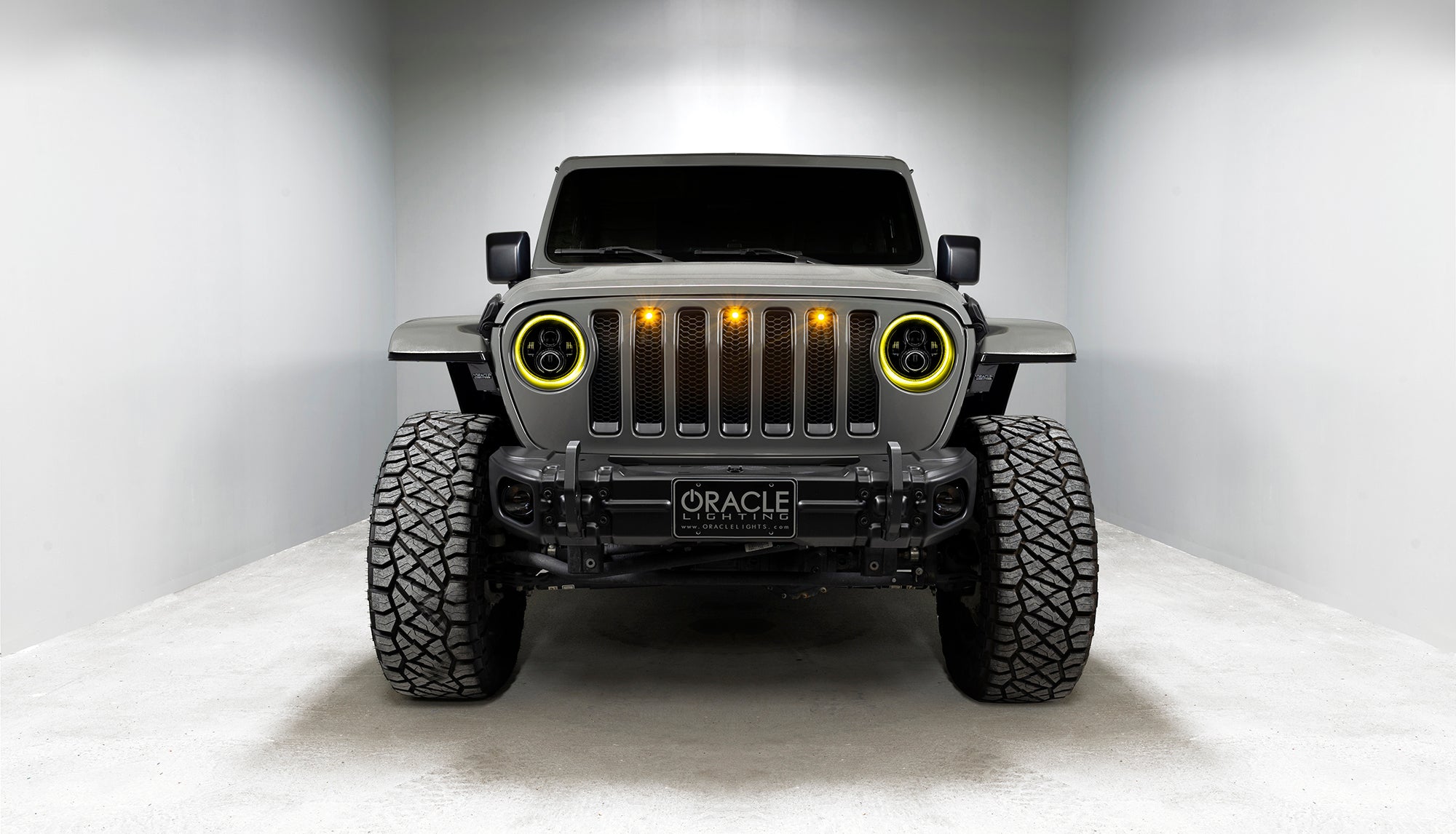 Jeep Wrangler JL/Gladiator JT 7in. High Powered LED Headlights (Pair) by Oracle Lighting