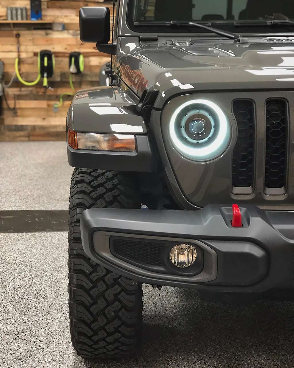 Oculus(TM) Switchback Bi-LED Projector Headlights -Jeep Wrangler JL/Gladiator JT by Oracle Lighting