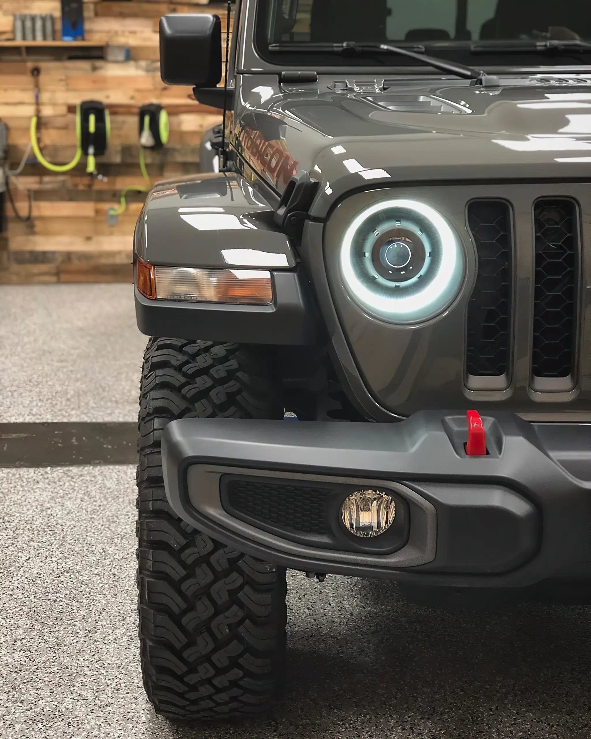 Oculus(TM) Switchback Bi-LED Projector Headlights -Jeep Wrangler JL/Gladiator JT by Oracle Lighting