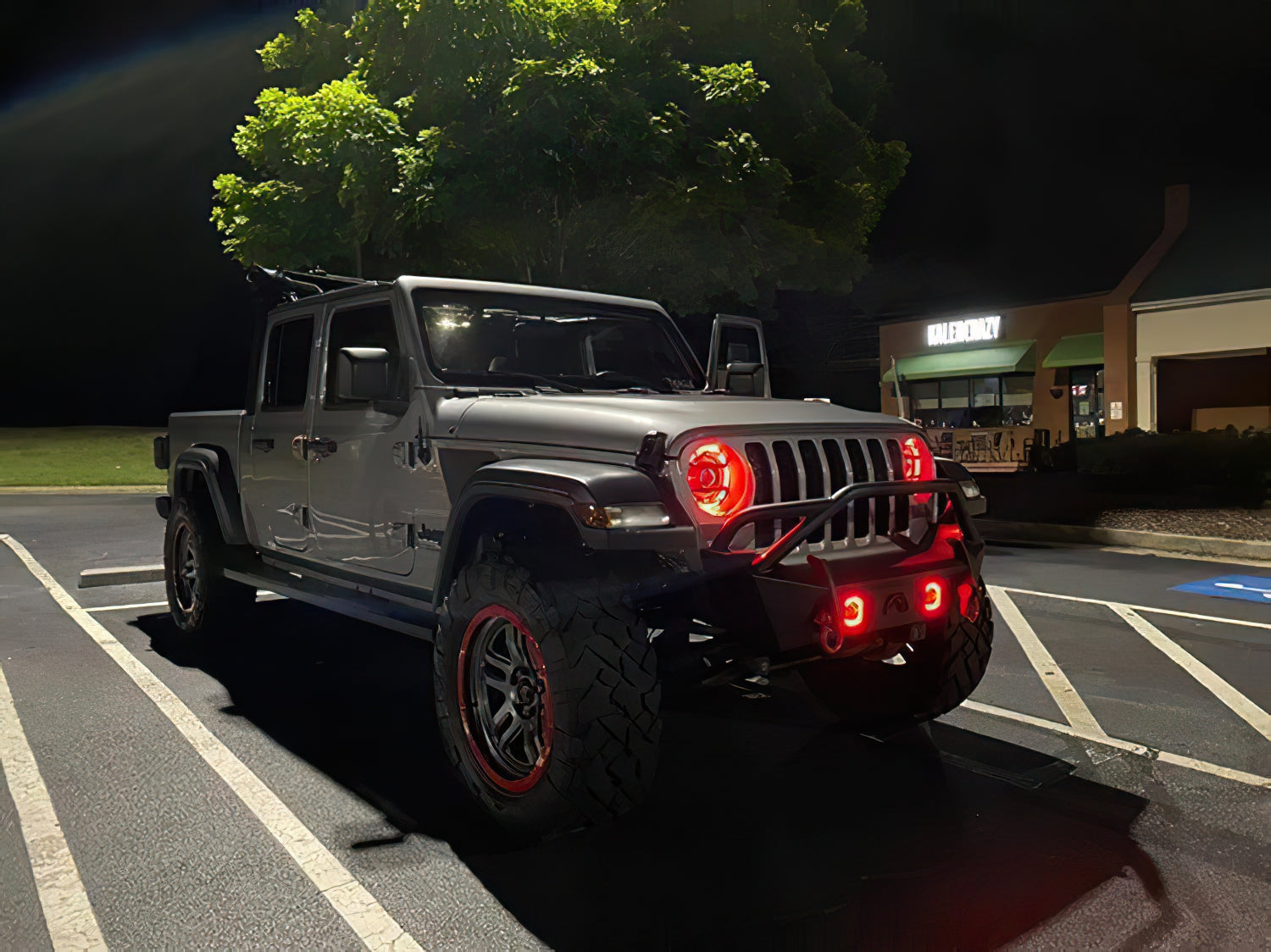 Oculus(tm) ColorSHIFT(r) Bi-LED Projector Headlights for Wrangler JL/Gladiator by Oracle Lighting