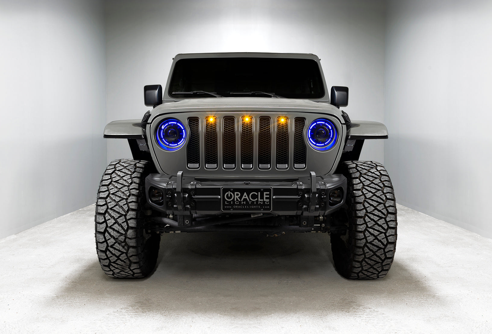 Oculus(tm) ColorSHIFT(r) Bi-LED Projector Headlights for Wrangler JL/Gladiator by Oracle Lighting