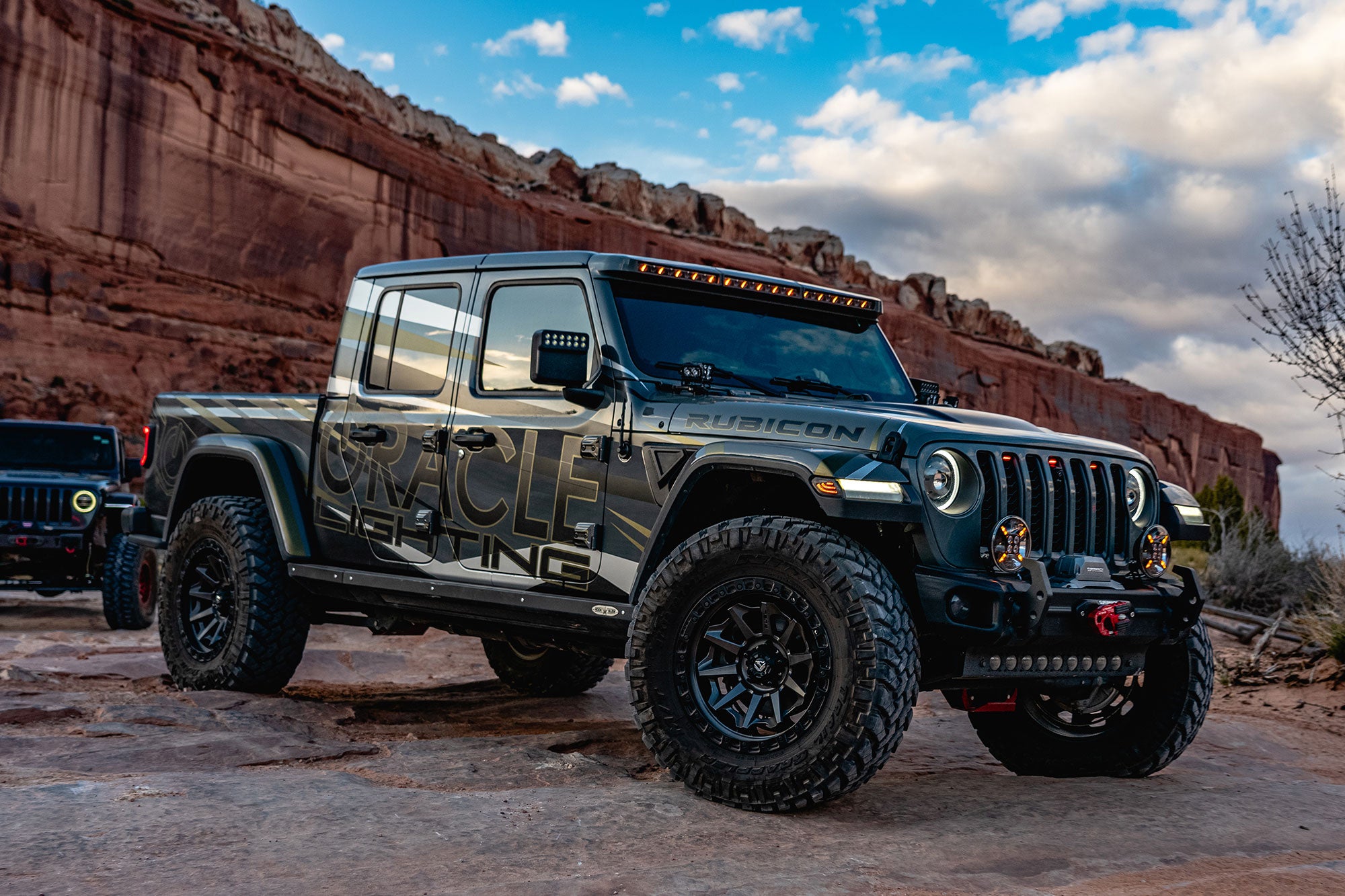Integrated Windshield Roof LED Light Bar System for Wrangler JL / Gladiator JT by Oracle Lighting