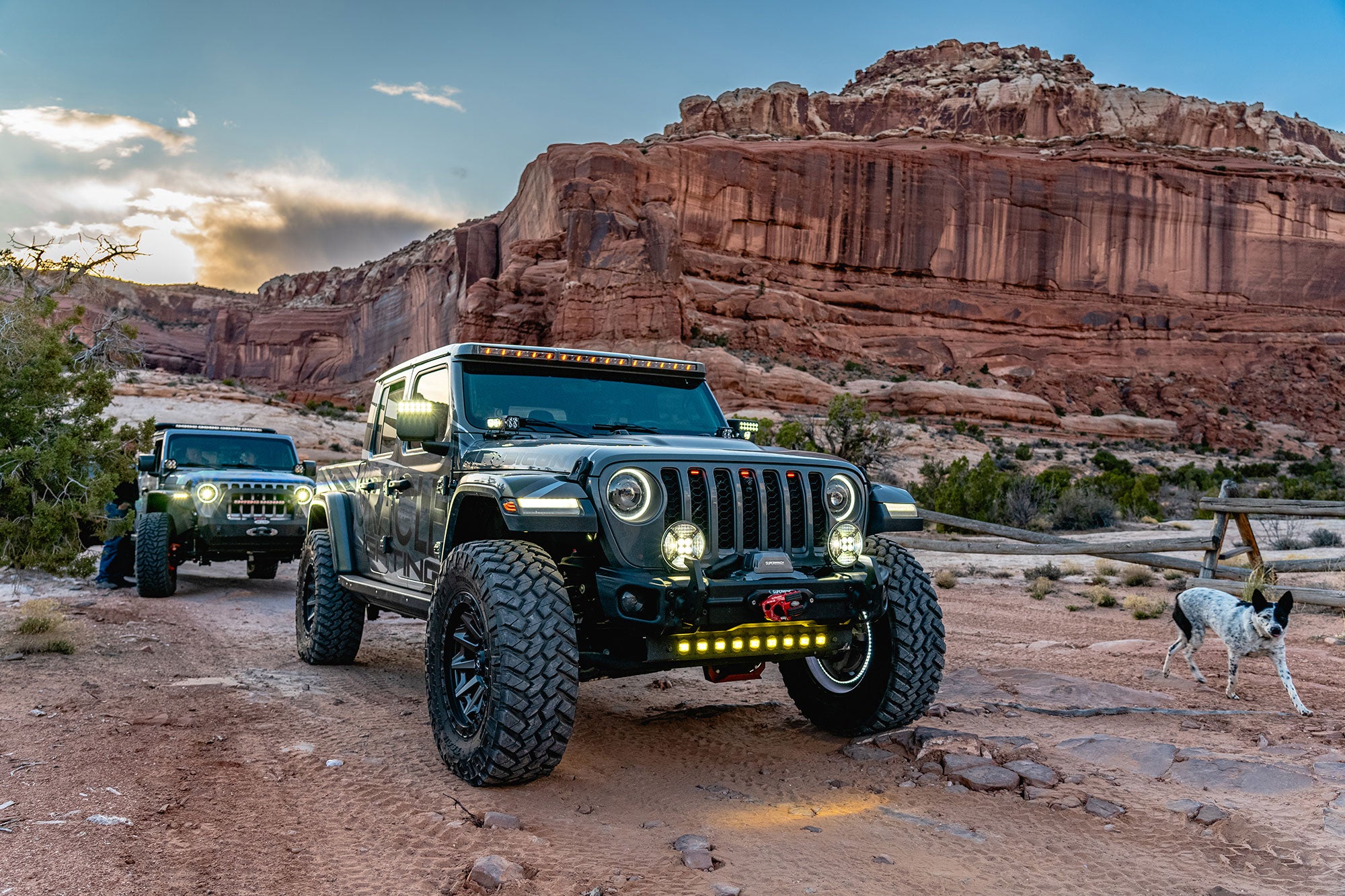 Integrated Windshield Roof LED Light Bar System for Wrangler JL / Gladiator JT by Oracle Lighting