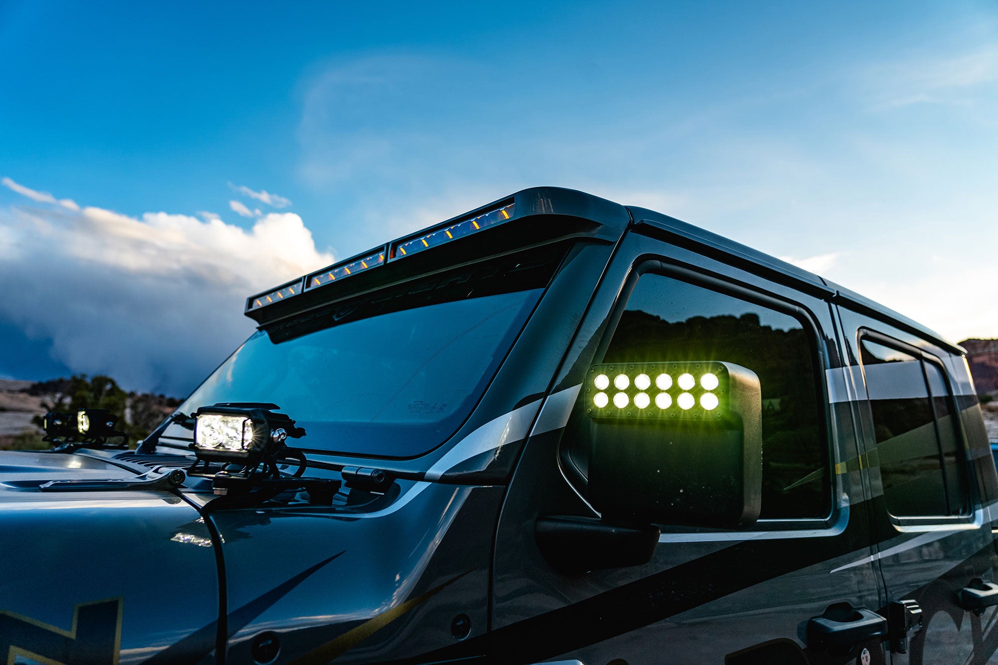 Integrated Windshield Roof LED Light Bar System for Wrangler JL / Gladiator JT by Oracle Lighting