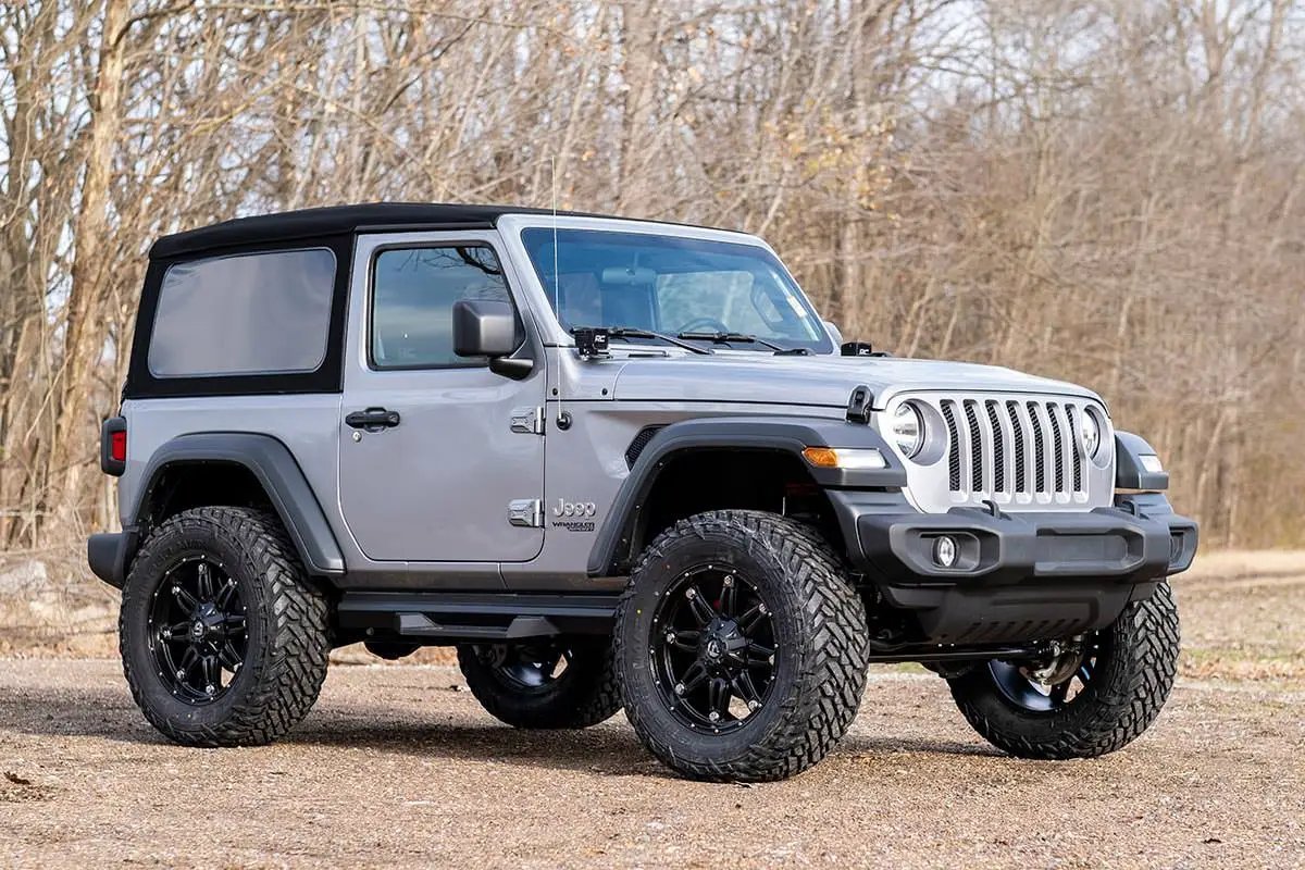 3.5 Inch Lift Kit | C/A Drop | FR D/S | Jeep Wrangler JL 4WD (2018-2023) by Rough Country