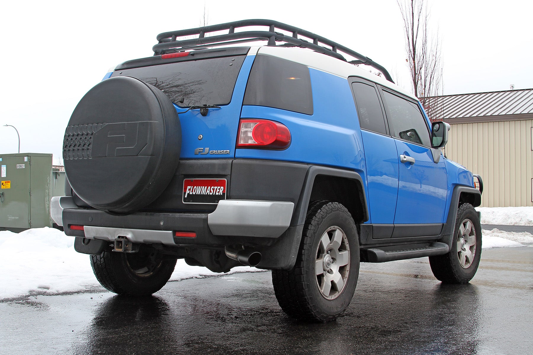Fits 2007-2014 Toyota FJ Cruiser with 4.0L, 2.5-inch Cat-Back, Stainless Steel by Flowmaster