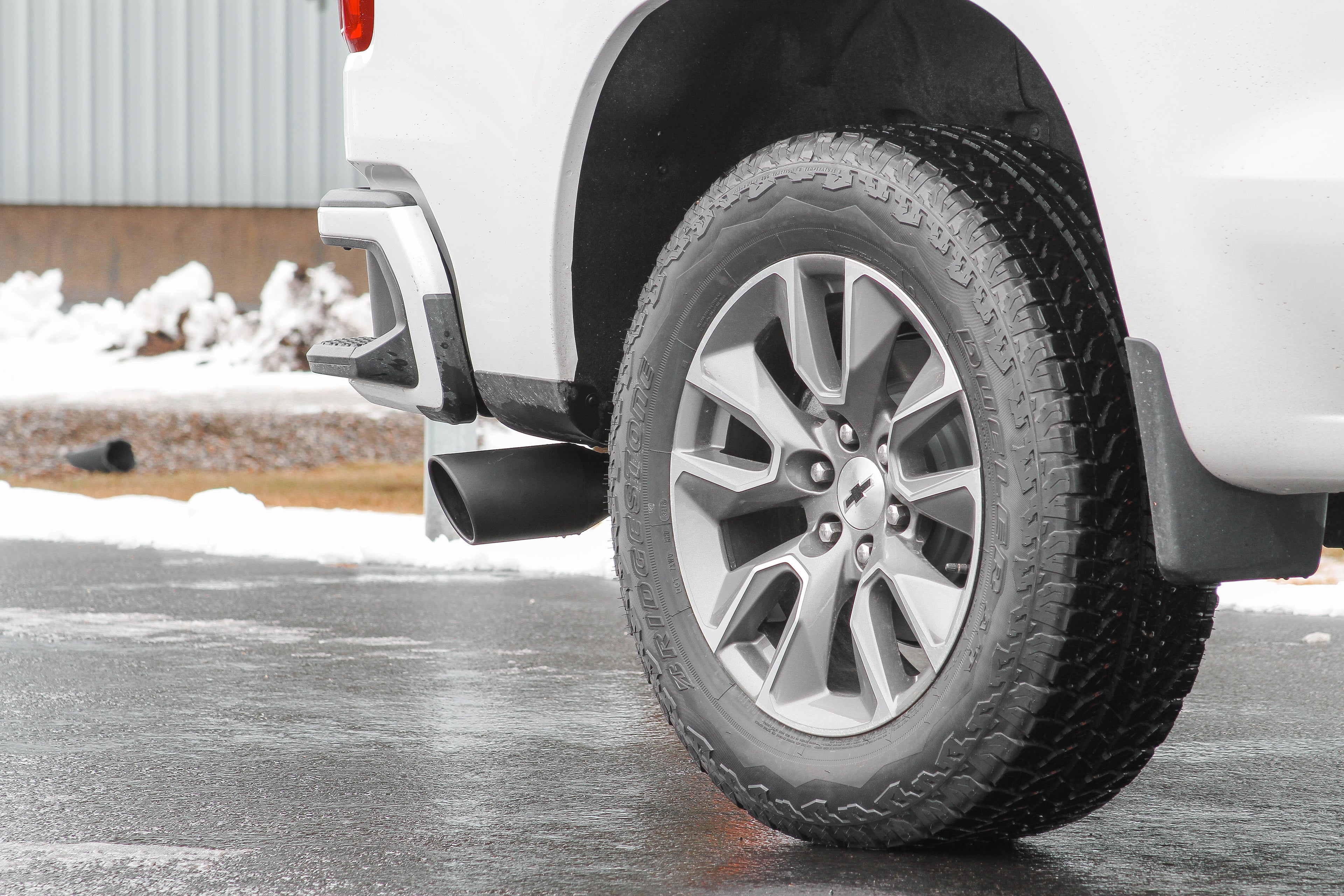 Flowmaster Flow FX Cat-back Exhaust System by Flowmaster