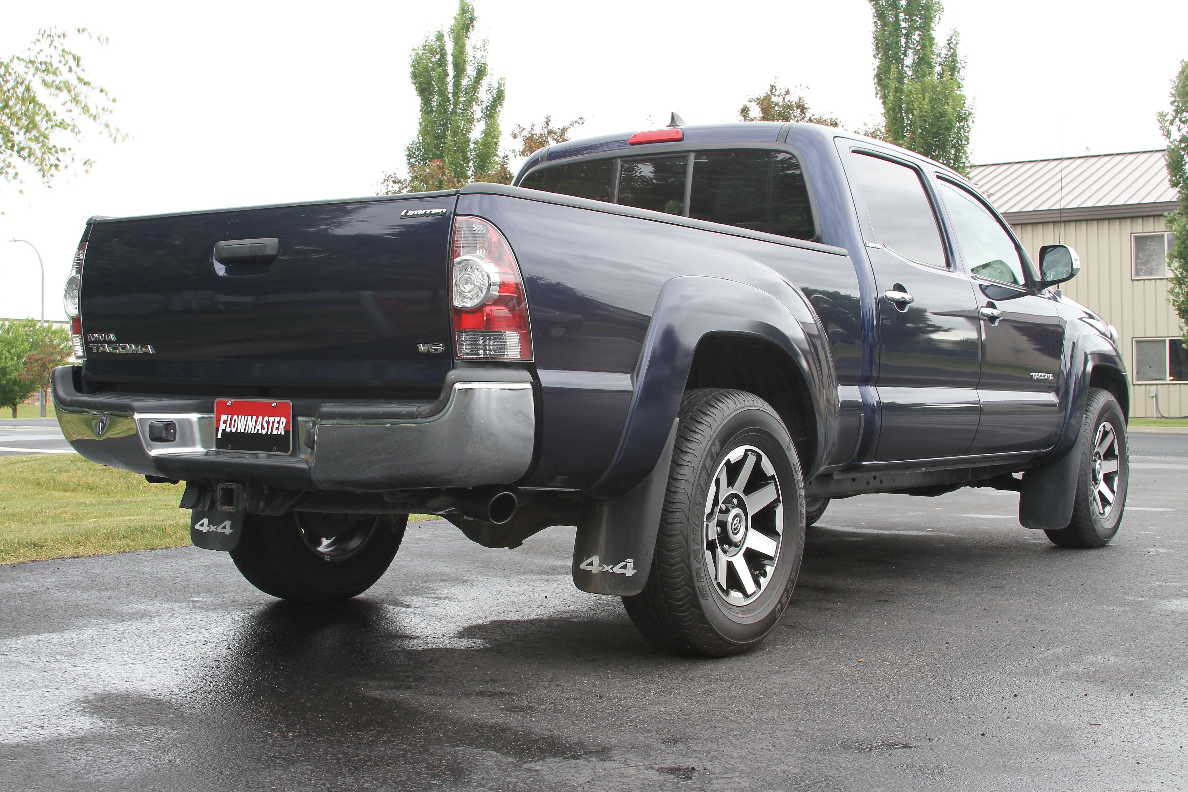 Flowmaster Flow FX Cat-back Exhaust System by Flowmaster