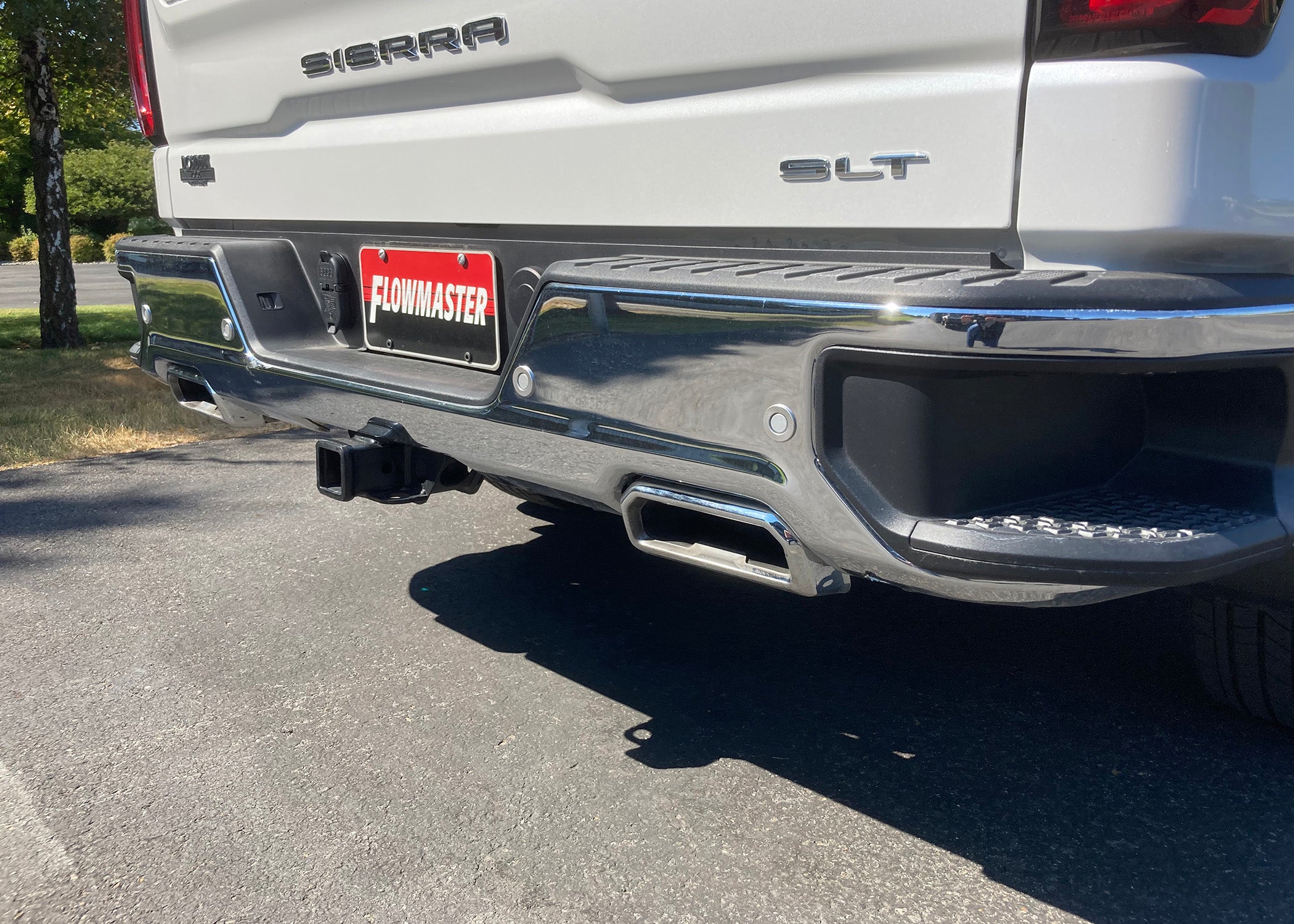 Flowmaster Flow FX Cat-Back Exhaust System by Flowmaster