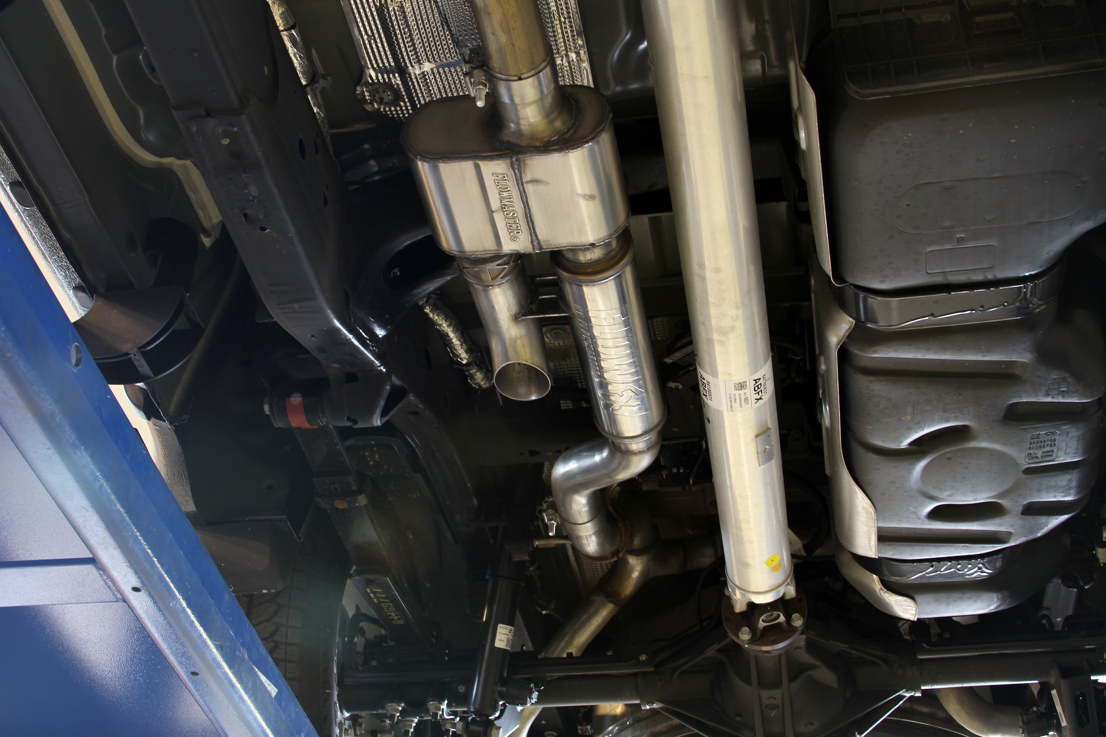 Flowmaster Flow FX Direct Fit Dual Mode Muffler with Active Valve by Flowmaster