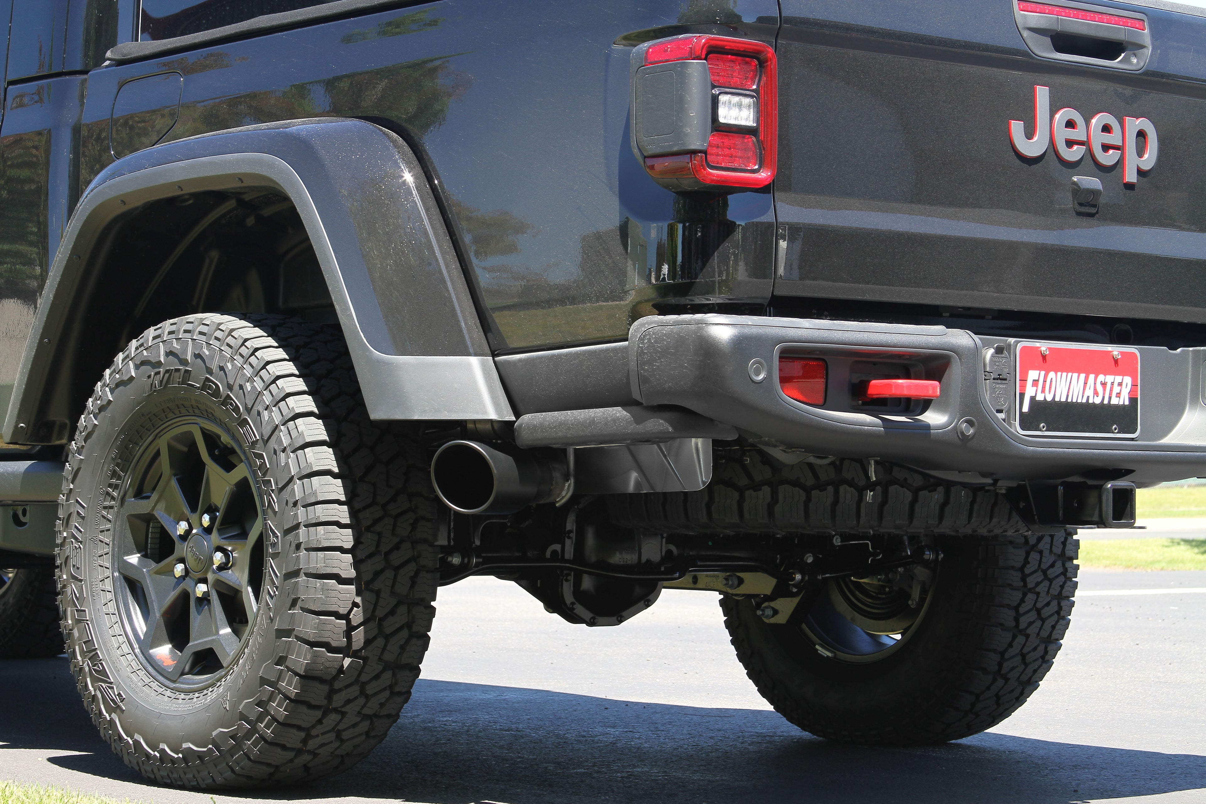 Flowmaster Flow FX Cat-Back Exhaust System by Flowmaster