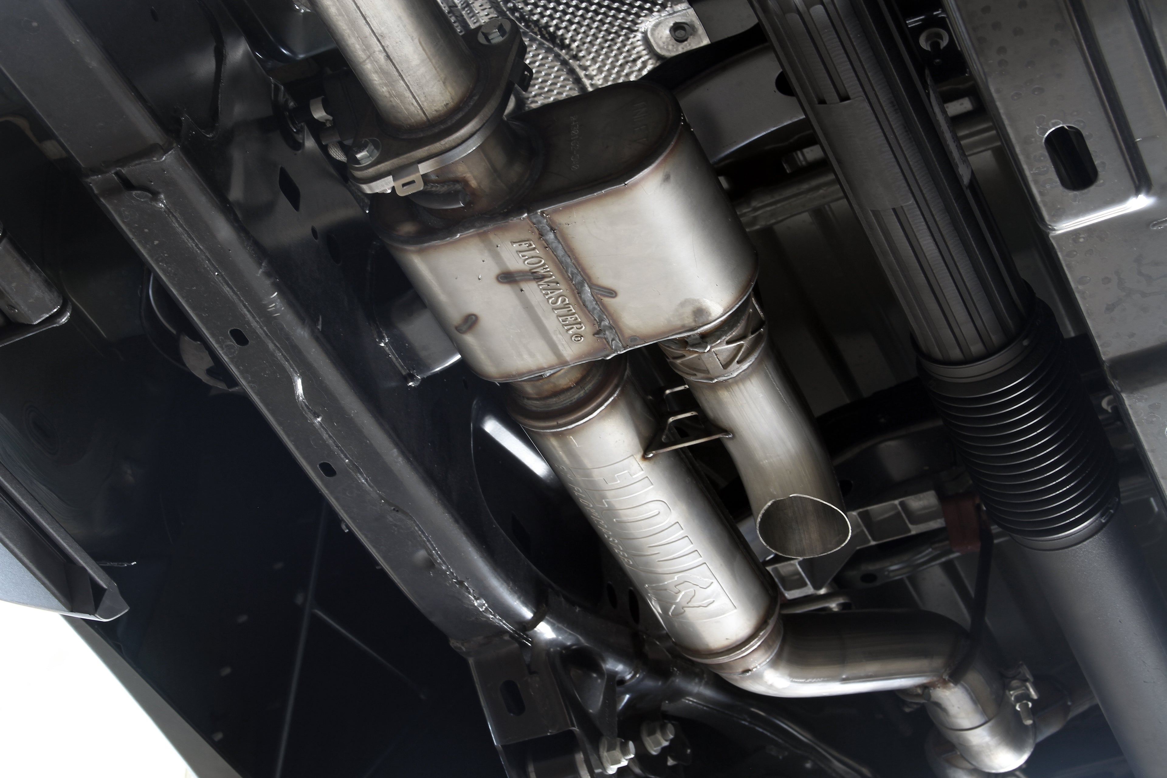 Flowmaster Flow FX Direct Fit Dual Mode Muffler with Active Valve by Flowmaster