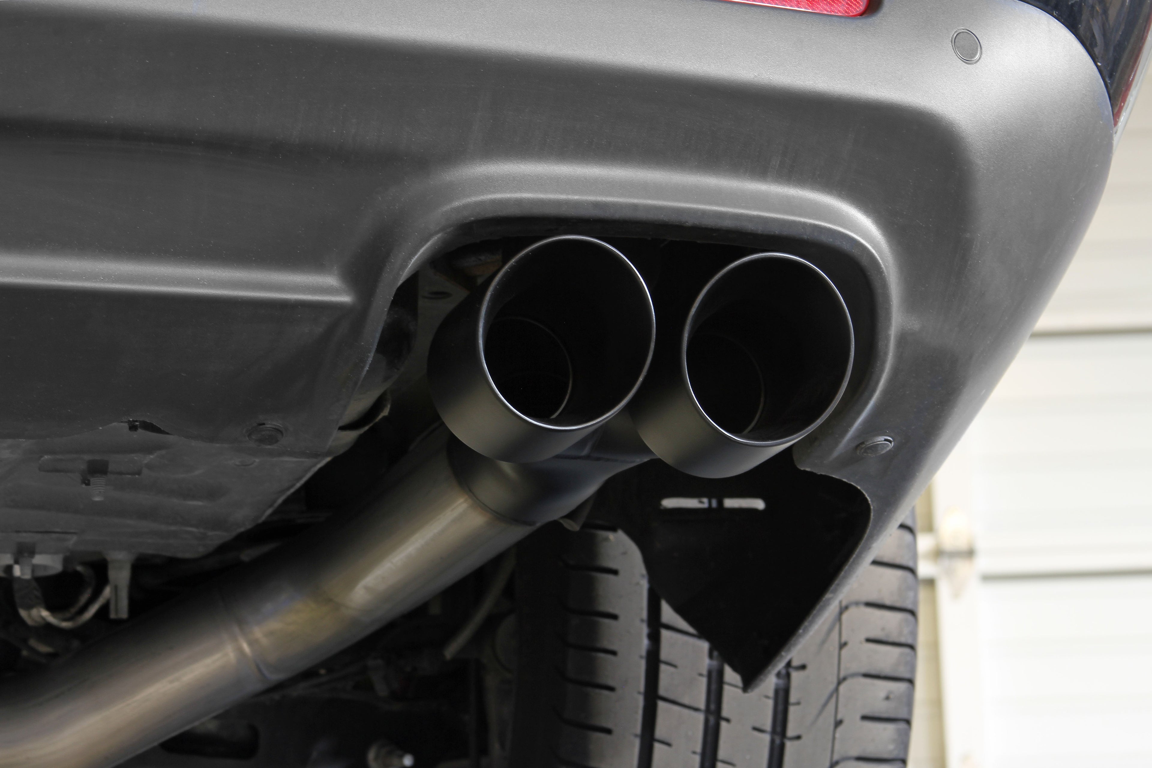Flowmaster Flow FX Cat-Back Exhaust System by Flowmaster