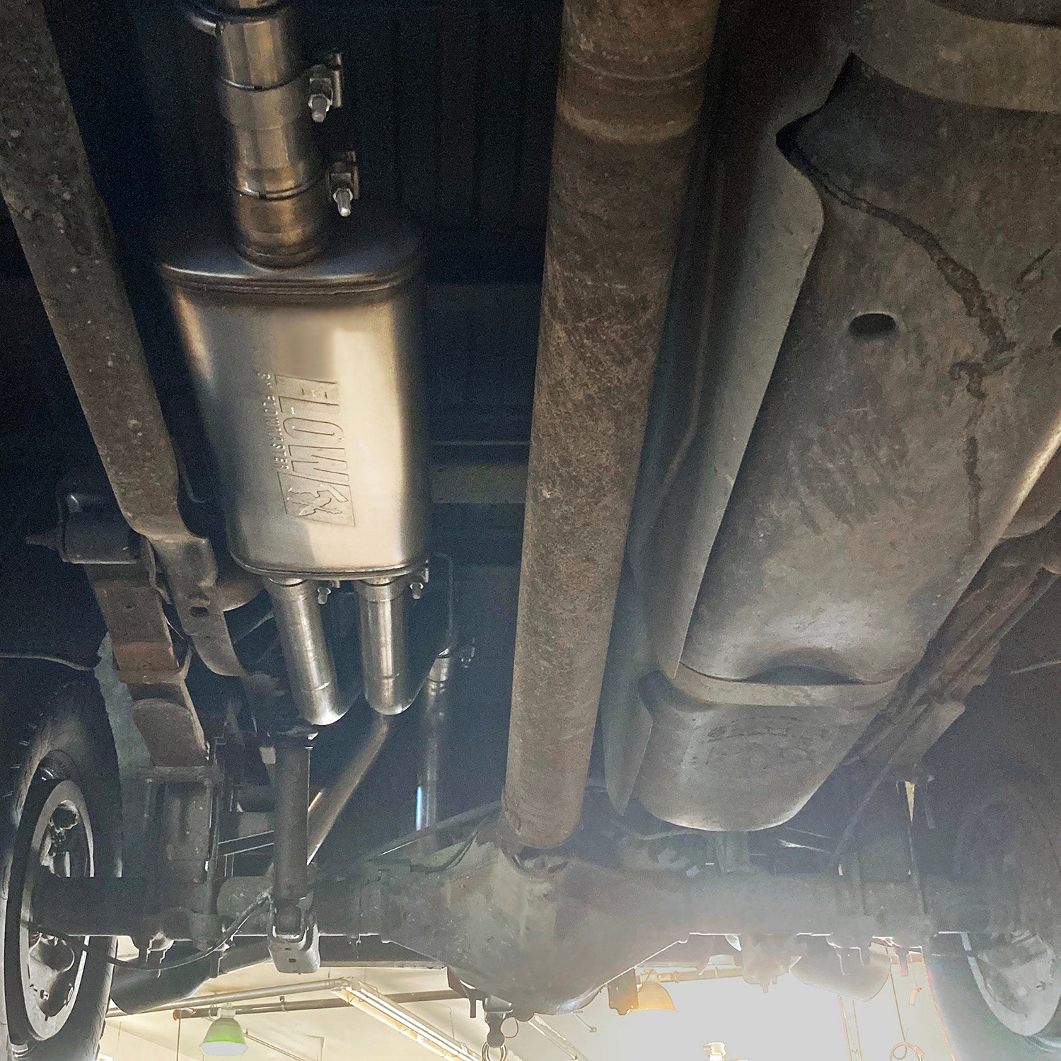 Flowmaster Flow FX Cat-Back Exhaust System by Flowmaster