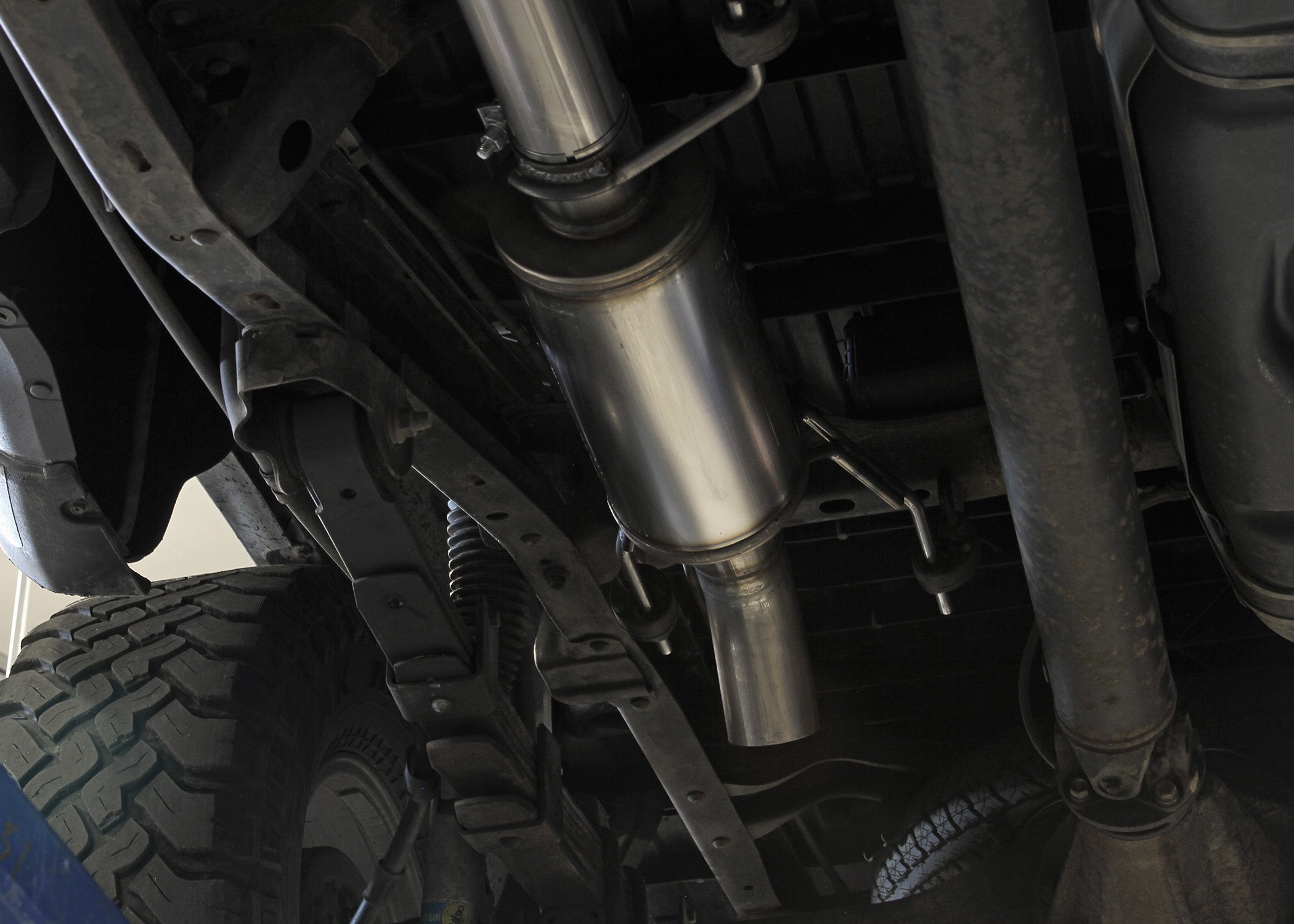 Flowmaster Flow FX Extreme Cat-Back Exhaust System by Flowmaster