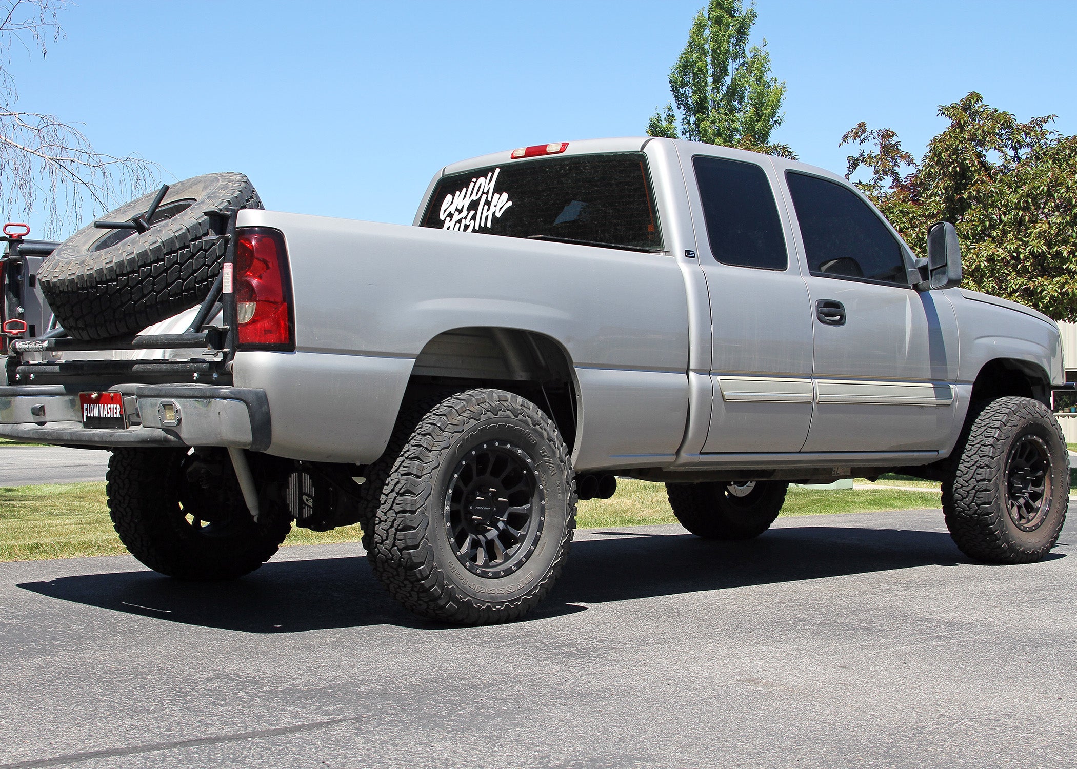 Flowmaster Flow FX Cat-Back Exhaust System by Flowmaster